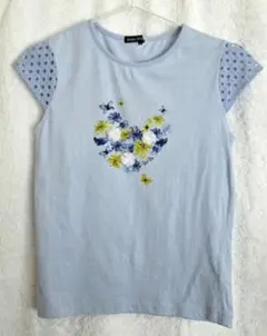 BeBe 花柄ハートプリントTシャツ 150㎝