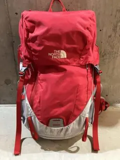HELLY HANSEN バックパック リュック ピンク 40L - メルカリ