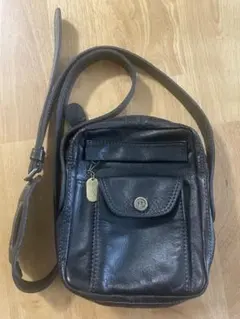 ショルダーバッグ レザー