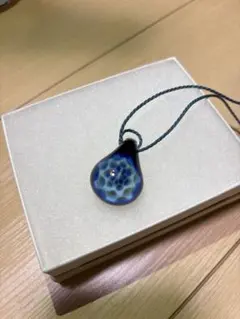 ハンドメイド ガラスペンダント 青色模様