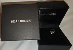 DEAL DESIGN スタッズカレッジピアス ロンドンブルートパーズ