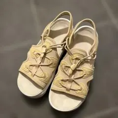 NIKE ナイキ エア マックス ココ　ベージュ