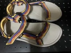 Teva ストラップ マルチカラーサンダルのサムネイル