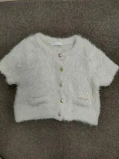 ホワイト ファー風ショートカーディガンニット