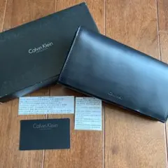 カルバンクラインの長ザイフ　黒！