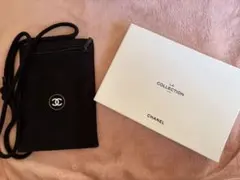 CHANEL ノベルティ　スマホ、パスポートケース 箱付き