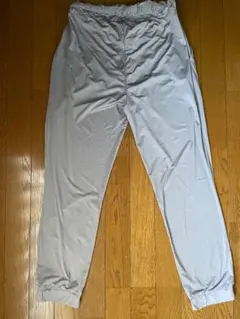 Suria スリア　グレー ヨガパンツ Mのサムネイル