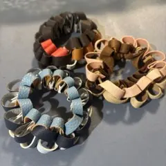 A シュシュ　合成皮革 ヘアゴム 3個セット