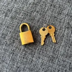 Louis Vuitton 南京錠 鍵2本付き