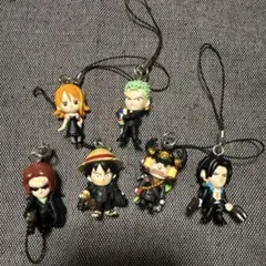 ワンピース⭐️ストラップ付きフィギュアガチャ⭐️6個まとめ売り