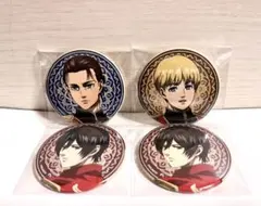 進撃の巨人　カラ鉄コラボ　エレン　ミカサ　缶バッジセット