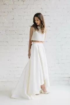 セパレート ウエディングドレス 新品未使用　mサイズ