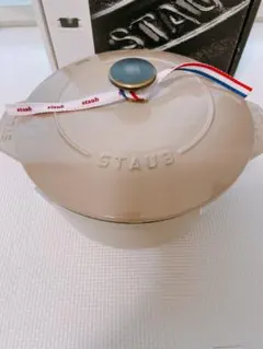 ストウブ　ラ・ココット DE GOHAN L リネン　staubのサムネイル