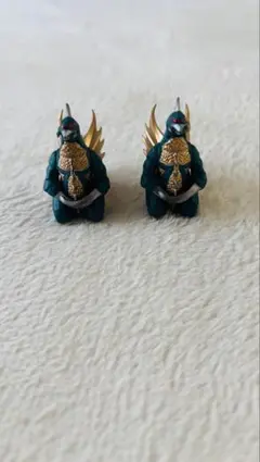 ガイガン　ミニフィギュア 2体セット