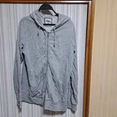 ユニクロ パーカー