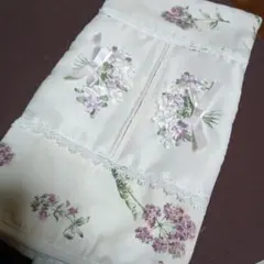 花柄刺繍ティッシュボックスカバー