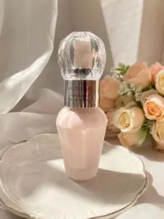 JILLSTUART Illuminating Serum Primerのサムネイル