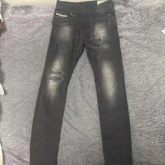 Diesel ダメージ加工 スリムフィットデニムパンツ