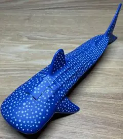 青いサメ型ペーパークラフト作成キット