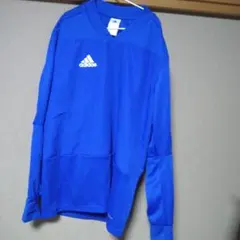 adidas 青 長袖カットソー