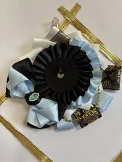 痛ロゼット 水色 ライトブルー 黒 白 金_202543 推し活