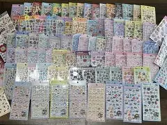 サンリオなど韓国限定シールなど大量まとめ売り 約8万4千円相当150点