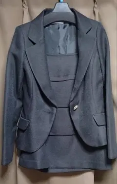 Item thumbnail for item 9e9d8a34-894f-491e-8fd0-b23f990a553e