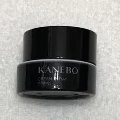 カネボウ クリーム イン デイ 空容器