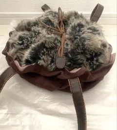 aszakka ファーバッグ　スエード　巾着　アザッカ　ハンドバッグ