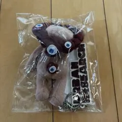 アーバンリサーチ別注　ミャクミャク SAKADACHI CHARM《ベージュ》