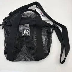 新品・未使用MLB メジャーリーグベースボール　メッシュミニショルダーバッグのサムネイル
