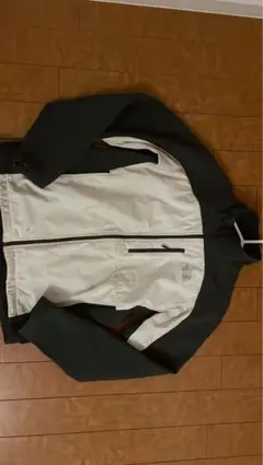 ザ・ノースフェイス アウトドア ジップアップジャケット ホワイト/ダークグリーン