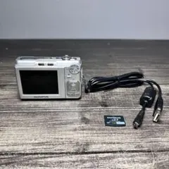 動作品 オリンパス デジカメ FE-310 8.0 メガピクセル OLYMPUSのサムネイル