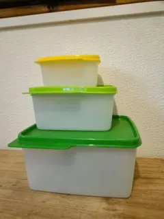 Tupperware】フリーザーメイト4点セット - メルカリ