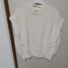 あ07 CPCM アイボリー ニットベスト