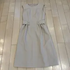 美品FOXEY NYベージュ ウエストボタン付きワンピース