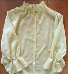 美品　FREE’S MART フリルネック ブラウス リボン ボリューム袖 春