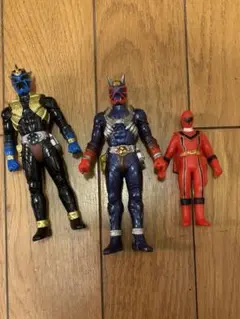 戦隊ヒーローフィギュア 3体セット