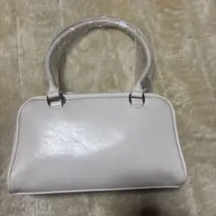 Item thumbnail for item b2c8f36d-874b-4c05-98d8-8d005543df5d