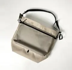 Item thumbnail for item 6125aa95-e834-462f-a1c1-c752841cb9cf