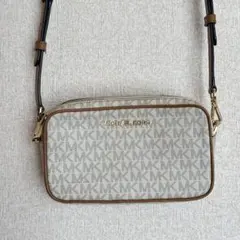 【MICHAEL KORS】ショルダーバッグ ダブルジップ ホワイト×キャメル