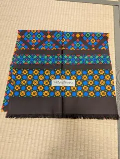 Yves Saint Laurent 幾何学模様スカーフ
