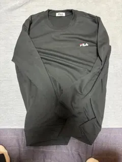 FILA ブラック スウェット トレーナーのサムネイル