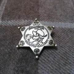 TDLハロウィングーフィー保安官バッジ★シューティングギャラリー