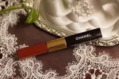 シャネル　ル ルージュデュオウルトラトゥニュ196 レッドブラウン