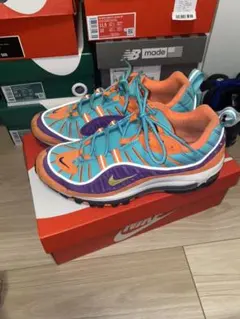 NIKE AIRMAX98 QSクイックストライク