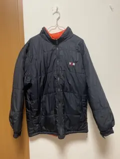 黒 ダウンジャケット