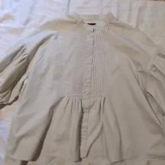 オオカミとフクロウ バルーンスリーブ ピンタック シャツ 半袖 ライトグレー