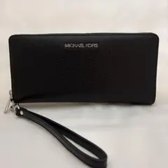 マイケルコースの長財布　黒