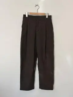無印良品：タックワイドパンツ
